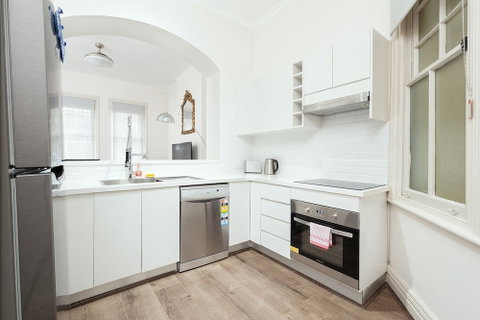 Stunning Sydney Home 1 - Accommodation Brunswick Heads 5