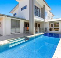 Elliston at Corporate Boardies. - Accommodation Brunswick Heads