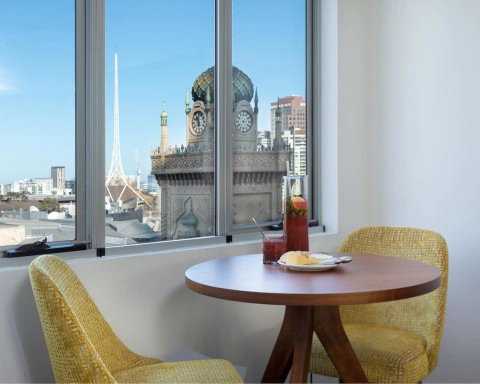 Oliver Stylish City Views Near Graffiti Laneways - Accommodation Brunswick Heads 5