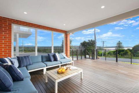 Casa Sorella Beachfront Family Home With Pool - Accommodation Brunswick Heads 0