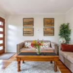 ?Spacious Bungalow?5min Walk To Station?5min To Box Hill?WiFi?Parking - Accommodation Brunswick Heads 0