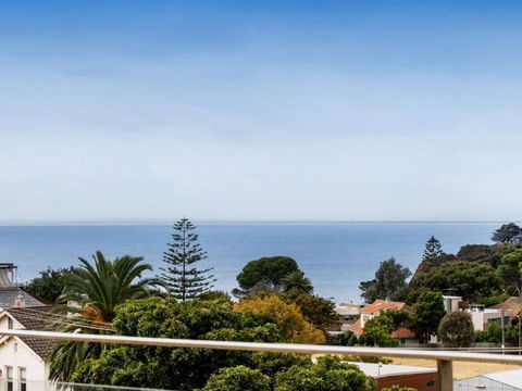 NORTH POINT RETREAT MORNINGTON - Accommodation Brunswick Heads 4
