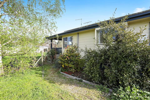 Yarragon 4 Bedroom House In Gippsland - Accommodation Brunswick Heads 1