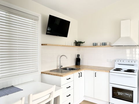 Little Palm Cabins - Accommodation Brunswick Heads 6