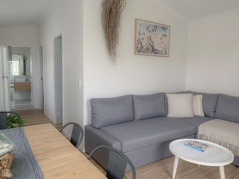 Little Palm Cabins - Accommodation Brunswick Heads 4