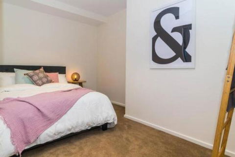 Serendipity On Gouger Chinese Markets Wifi Nespresso Amenities - Accommodation Brunswick Heads 4