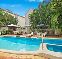 Beautiful North Facing River Views at Noosaville Unit 4 Riverside 235 Gympie Tce - Accommodation Brunswick Heads