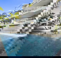 Endless Water Views in Noosaville Noosa Heads Unit 3 Noosa Moorings 303 Gympie Terrace - Accommodation Brunswick Heads