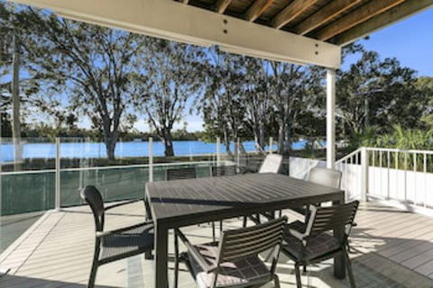 Stunning River House 51 Hilton Esplanade - Accommodation Brunswick Heads 0
