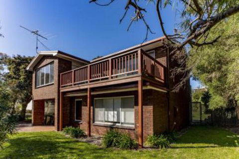 HIP NAUTIC 100 Metres To Beach - Accommodation Brunswick Heads 4