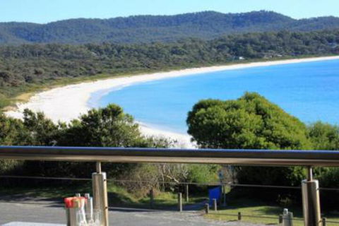 BAY Of FIRES BEACH SHACK Ocean Views From A Modern Beachhouse - Accommodation Brunswick Heads 6