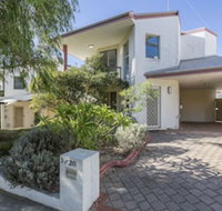 The Burswood Townhouse - Accommodation Brunswick Heads