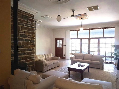 Barossa Valley View Guesthouse - Accommodation Brunswick Heads 4
