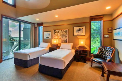 Yacht Club 19 Bijou De Mer 2 Buggies - Accommodation Brunswick Heads 6