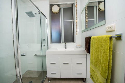 Thurlow Ave 13/2 Westpoint - Nelson Bay - Accommodation Brunswick Heads 6