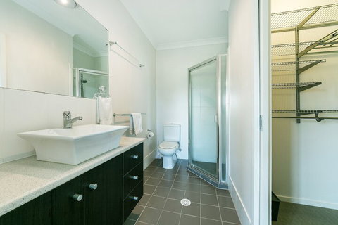 Redcliffe Holiday Accommodation - Accommodation Brunswick Heads 7