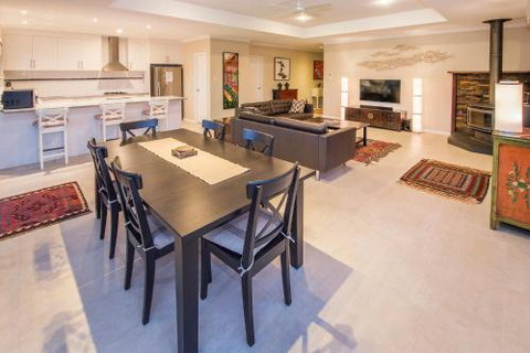 Daves Digs - Accommodation Brunswick Heads 3