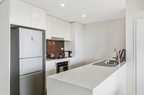 Cosy 3BR Penthouse Close To Westfield Hornsby & Train Station - Accommodation Brunswick Heads 6