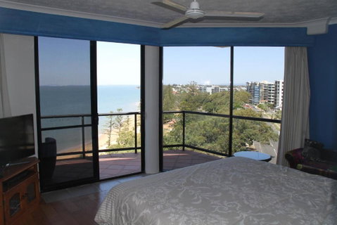 Sunset Sails Redcliffe - Accommodation Brunswick Heads 6
