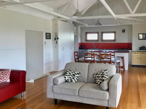 Samphire Beach House - Accommodation Brunswick Heads 4