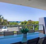 LORNE CHALET APARTMENT 10 ask about midweek deals - Accommodation Brunswick Heads