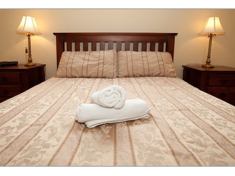 Fairholme Townhouse - Accommodation Brunswick Heads 3