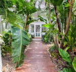 The Lakehouse in Raffetys Resort - Accommodation Brunswick Heads