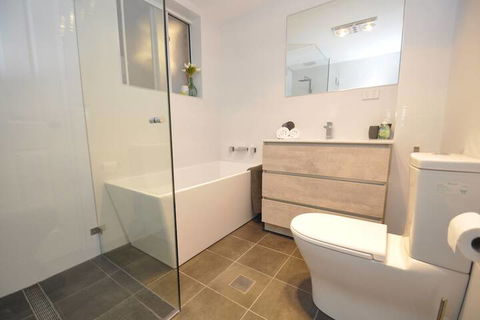 Parramatta Lennox 2 Bedroom - Accommodation Brunswick Heads 5