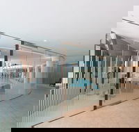 SCARLETT The Heart of the Docklands  Pool  Gym  Car - Accommodation Brunswick Heads