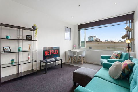 JOLI Directly Opposite MCG - Accommodation Brunswick Heads 0