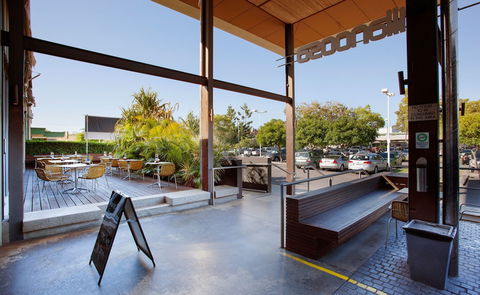 Villa Noosa Hotel - Accommodation Brunswick Heads 2