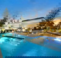 Ocean Pacific Broadbeach - Accommodation Brunswick Heads
