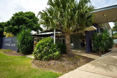 Rocklea International Motel - Accommodation Brunswick Heads 0