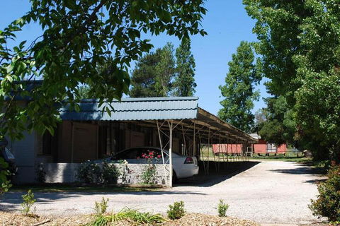 Holbrook Settlers Motel - Accommodation Brunswick Heads 0