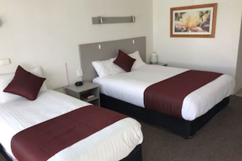 Cobb Inlander Motel - Accommodation Brunswick Heads 0