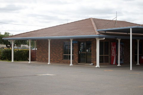Highway Inn Motel - Accommodation Brunswick Heads 2