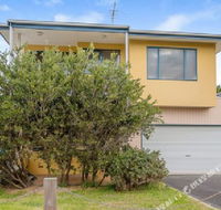 Fabulous Townhouse at the Famous Smiths Beach - Accommodation Brunswick Heads