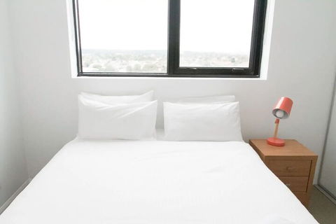 Modern 2 Bedroom Apartment In Melbournes Northcote - Accommodation Brunswick Heads 4