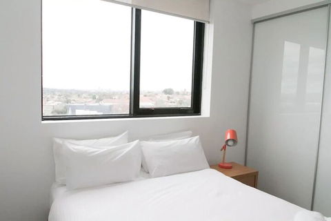 Modern 2 Bedroom Apartment In Melbournes Northcote - Accommodation Brunswick Heads 5