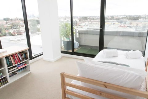 Modern 2 Bedroom Apartment In Melbournes Northcote - Accommodation Brunswick Heads 0