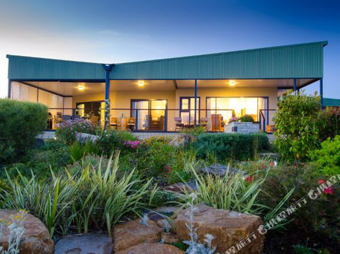 Charlie Bravo Villa Margaret River - Accommodation Brunswick Heads 2