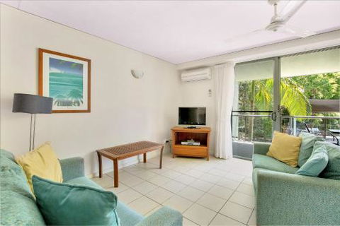 Baden 61 Rainbow Shores Air Conditioned Unit Walk To Beach Pool Tennis Court - Accommodation Brunswick Heads 1
