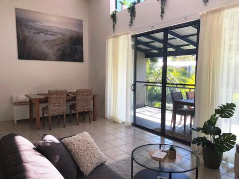 Baden 86 Rainbow Shores Walk To Beach Top Floor Air Conditioned Unit - Accommodation Brunswick Heads 0