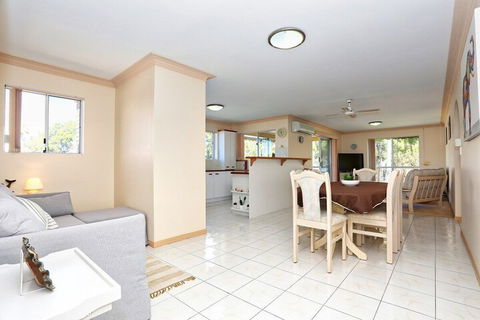 Enjoy Sunsets & Waterviews From Your Private Balcony - Accommodation Brunswick Heads 6