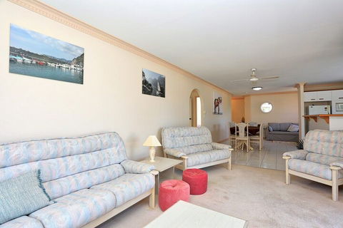 Enjoy Sunsets & Waterviews From Your Private Balcony - Accommodation Brunswick Heads 3