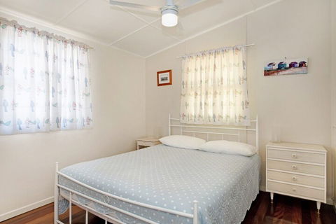 Close To Water Restaurants & Clubs Toorbul St. Bongaree - Accommodation Brunswick Heads 5