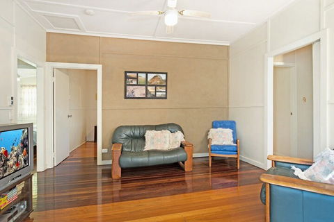 Close To Water Restaurants & Clubs Toorbul St. Bongaree - Accommodation Brunswick Heads 3