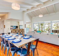 Harlequin Beach House 4pm Check Out Sundays - Accommodation Brunswick Heads