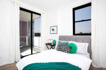 Designer Executive Apartment + Parking Near Train - Accommodation Brunswick Heads 2