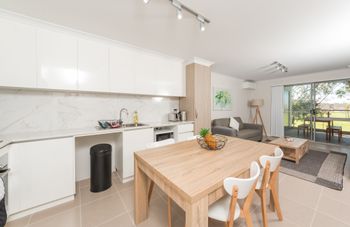 Lakeview Apartment Suite 16 - Accommodation Brunswick Heads 6